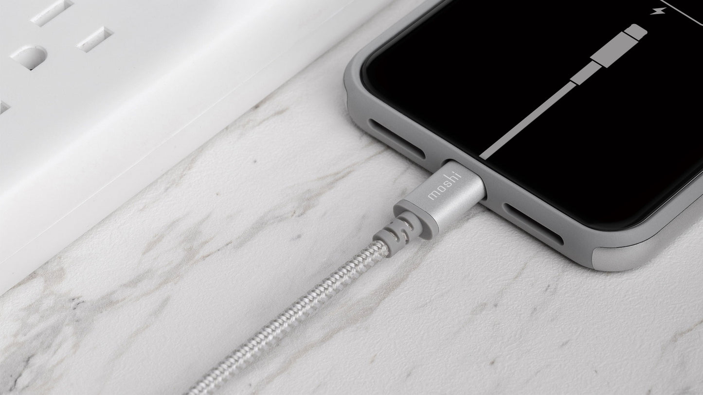 Integra USB-C charge/sync cable with Lightning connector